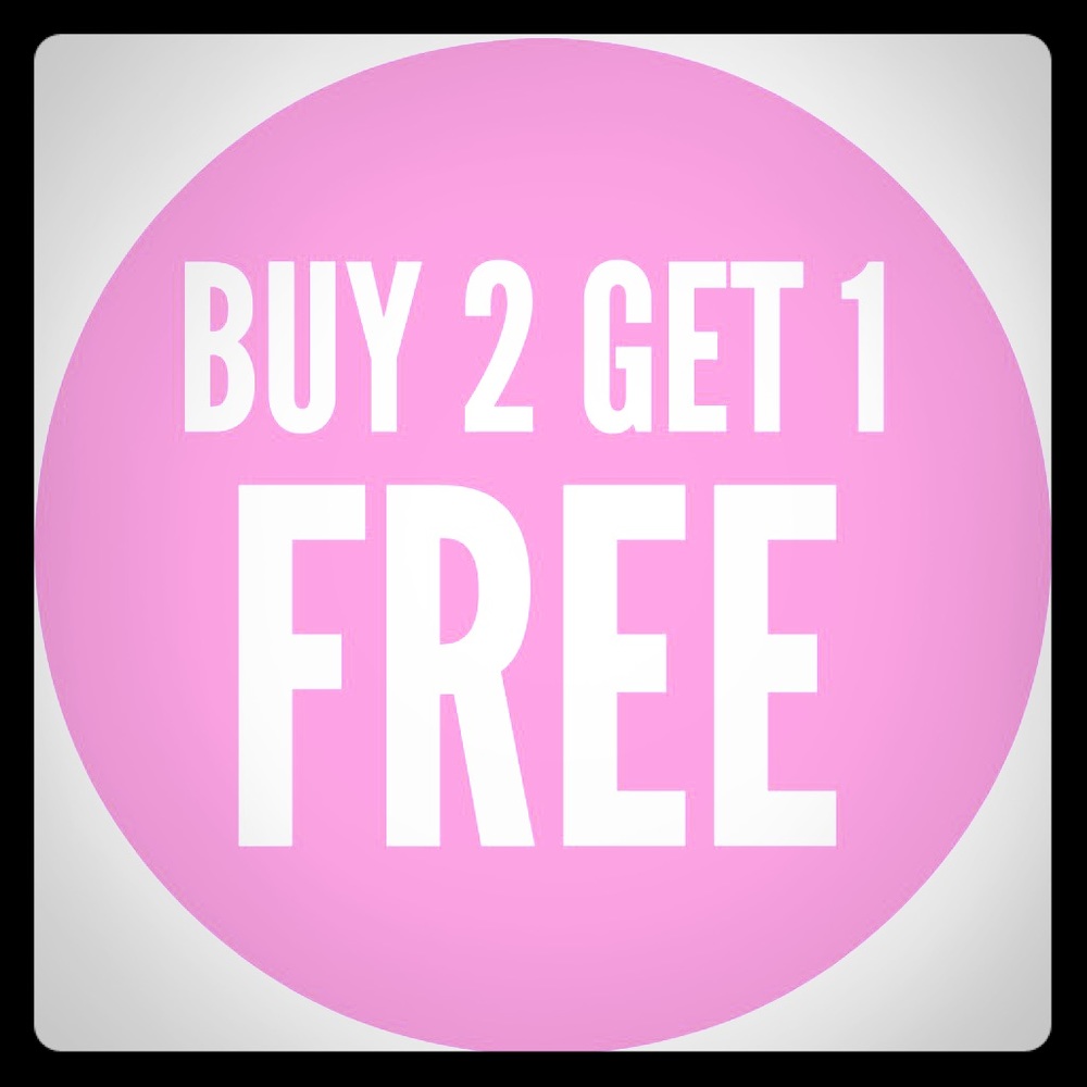 24 HOURS ONLY SALE! Check out my closet! 😁👗🧥